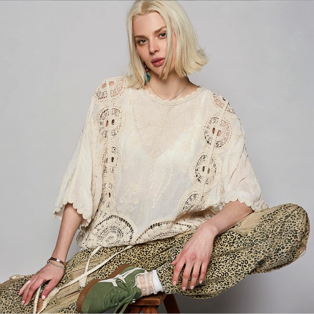 NWT POL Boho Cream with Crochet Lace Top - Picture 5 of 10